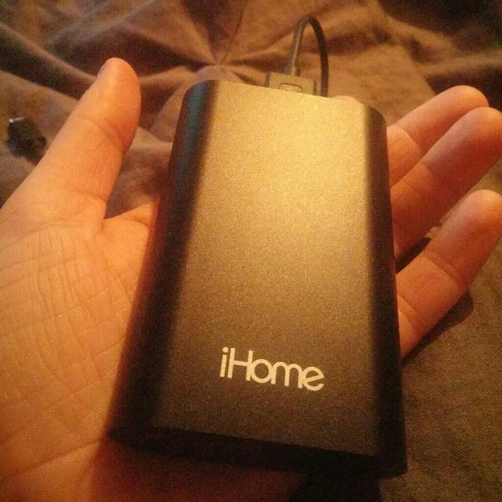 ihome portable chager